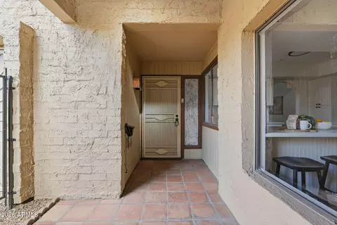 Entry Way - 16449 N 29th Ln, Phoenix, AZ 85053 photo 1 of 2