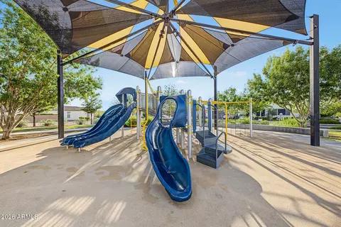 View/Area - 10220 E Thatcher Ave, Mesa, AZ 85212 photo 5 of 7