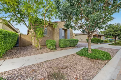 Exterior - 10220 E Thatcher Ave, Mesa, AZ 85212 photo 3 of 14