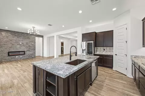 Kitchen - 10220 E Thatcher Ave, Mesa, AZ 85212 photo 3 of 3