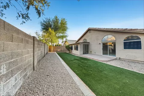 Exterior - 16017 S 43rd Pl, Phoenix, AZ 85048 photo 3 of 3