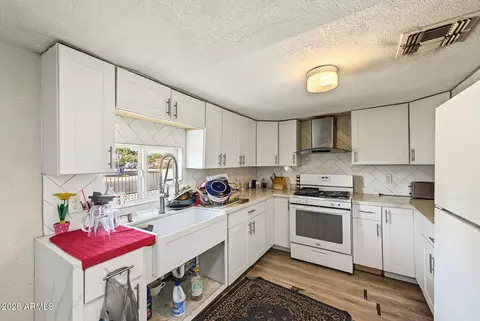 2162 N N Spg, Mesa, AZ 85203 photo 9