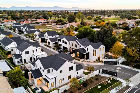 View/Area - 6314 N 10th Dr, Phoenix, AZ 85013 photo 1 of 2