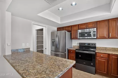 Kitchen - 1873 E Watson Dr, Tempe, AZ 85283 photo 2 of 4