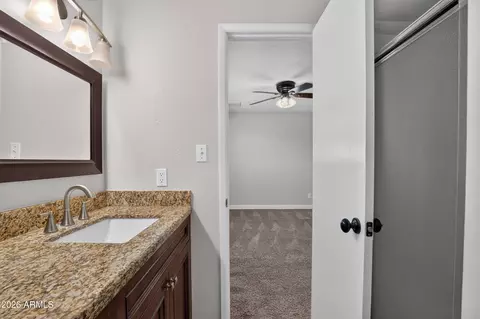 Bath - 1873 E Watson Dr, Tempe, AZ 85283 photo 1 of 4