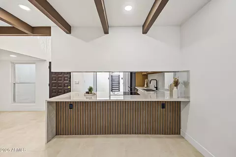 Kitchen - 5621 N Palacio Pl, Phoenix, AZ 85014 photo 2 of 4