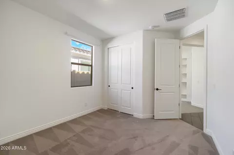 Bedroom - 5622 S 28th St, Phoenix, AZ 85040 photo 3 of 6