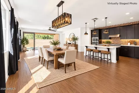Dining - 5622 S 28th St, Phoenix, AZ 85040 photo 1 of 1