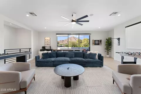 Living - 4546 E Campbell Ave, Phoenix, AZ 85018 photo 4 of 4