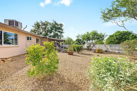 Exterior - 5656 E Des Moines St #1024, Mesa, AZ 85205 photo 7 of 10