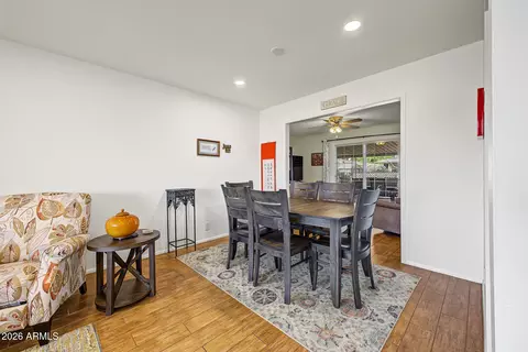 Dining - 5656 E Des Moines St #1024, Mesa, AZ 85205 photo 1 of 2