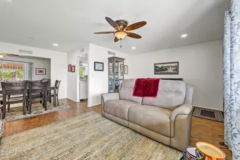 Living - 5656 E Des Moines St #1024, Mesa, AZ 85205 photo 2 of 5