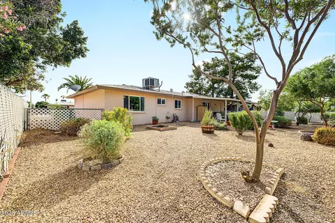 Exterior - 5656 E Des Moines St #1024, Mesa, AZ 85205 photo 6 of 10