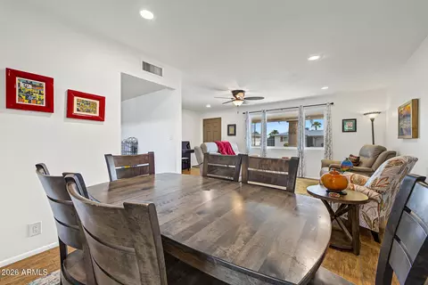 Dining - 5656 E Des Moines St #1024, Mesa, AZ 85205 photo 2 of 2