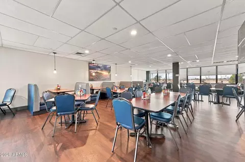 Dining - 1873 E Peach Tree Dr, Chandler, AZ 85249 photo 2 of 2