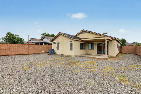 Exterior - 2820 S 64th Dr, Phoenix, AZ 85043 photo 7 of 7