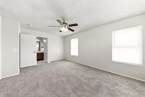 Bedroom - 1401 E Kerry Ln, Phoenix, AZ 85024 photo 1 of 2