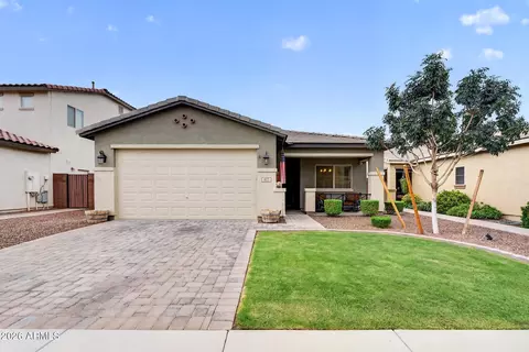 827 W Banyan Ave, San Tan Valley, AZ 85140