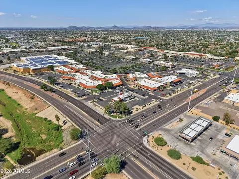 View/Area - 1007 E Grandview Rd, Phoenix, AZ 85022 photo 7 of 10