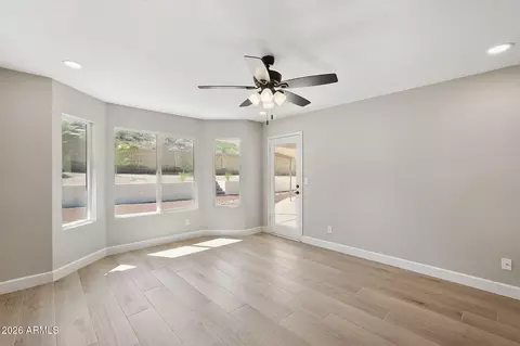 Living - 1007 E Grandview Rd, Phoenix, AZ 85022 photo 5 of 6