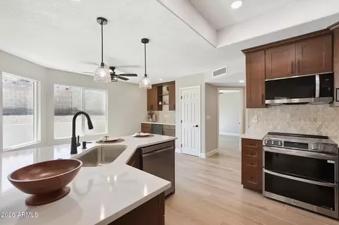 Kitchen - 1007 E Grandview Rd, Phoenix, AZ 85022 photo 3 of 6