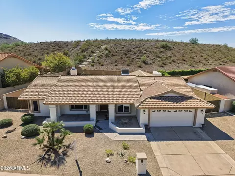 View/Area - 1007 E Grandview Rd, Phoenix, AZ 85022 photo 1 of 10