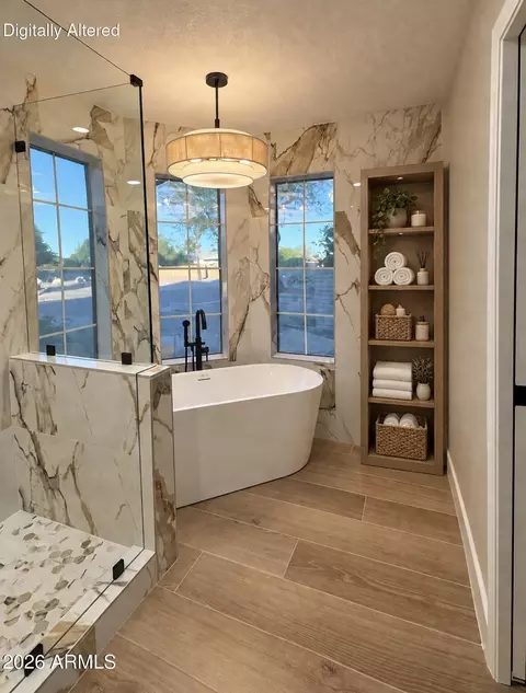 Bath - 1007 E Grandview Rd, Phoenix, AZ 85022 photo 3 of 5