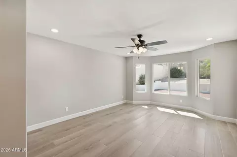 Living - 1007 E Grandview Rd, Phoenix, AZ 85022 photo 4 of 6