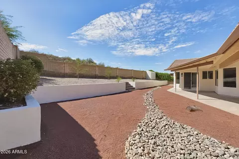 Exterior - 1007 E Grandview Rd, Phoenix, AZ 85022 photo 5 of 7