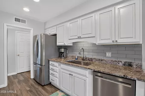 Kitchen - 629 S Edgewater Dr, Mesa, AZ 85208 photo 3 of 5