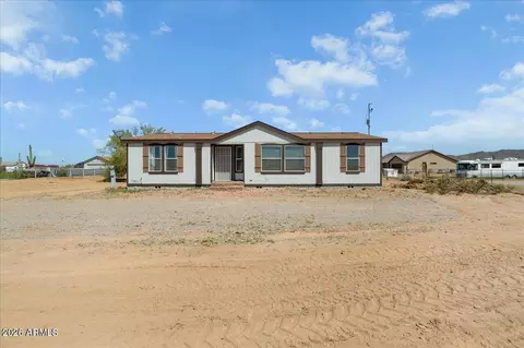 16608 W Gloria Ln W, Surprise, AZ 85387