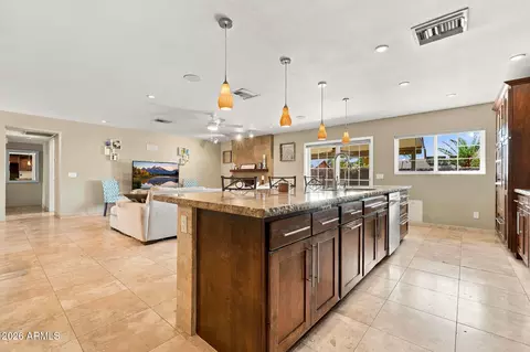 Kitchen - 2301 E Alameda Dr, Tempe, AZ 85282 photo 3 of 3