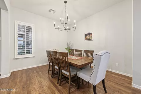Dining - 2950 E Derringer Way, Gilbert, AZ 85297 photo 4 of 5
