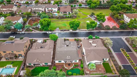View/Area - 2950 E Derringer Way, Gilbert, AZ 85297 photo 5 of 9