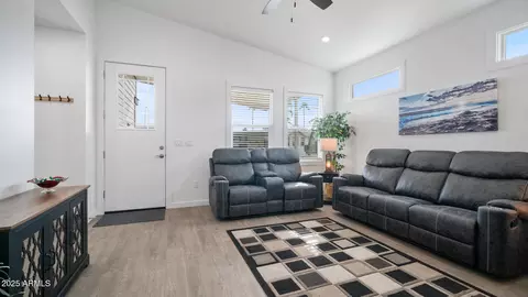 724 Emerald Dr, Apache Junction, AZ 85119 photo 7
