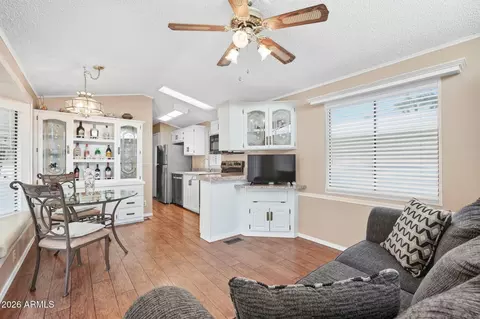 232 E Merlin Rd, Mesa, AZ 85205 photo 3