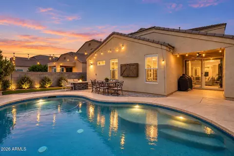 4140 W Alabama Ln, San Tan Valley, AZ 85142