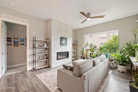 Living - 5250 E Deer Valley Dr #360, Phoenix, AZ 85054 photo 2 of 8