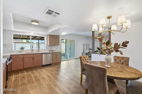3644 W Angela Dr, Glendale, AZ 85308