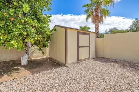 Exterior - 2263 E Christy Dr, Phoenix, AZ 85028 photo 5 of 6