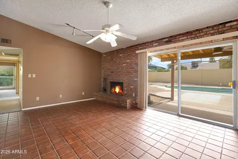 Living - 2263 E Christy Dr, Phoenix, AZ 85028 photo 11 of 12