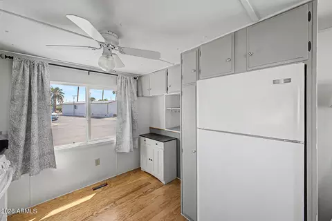1050 E Broadway Ave #18, Apache Junction, AZ 85119 photo 8