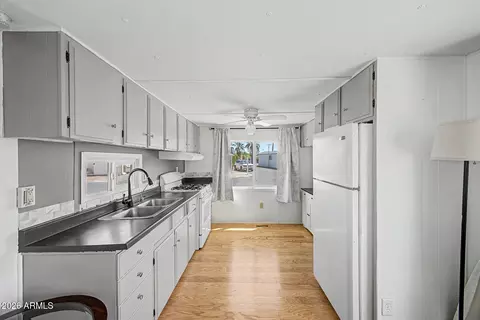 1050 E Broadway Ave #18, Apache Junction, AZ 85119 photo 7