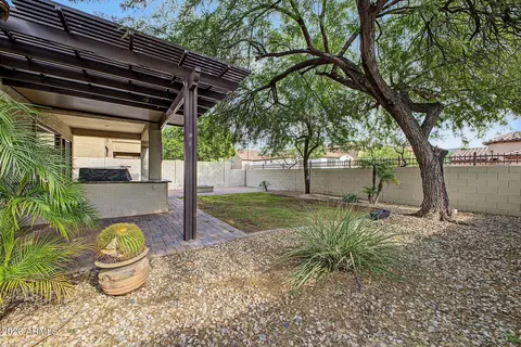 Exterior - 6843 E Pearl St, Mesa, AZ 85207 photo 4 of 5