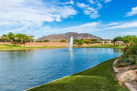 View/Area - 2197 E Lindrick Dr, Gilbert, AZ 85298 photo 3 of 7