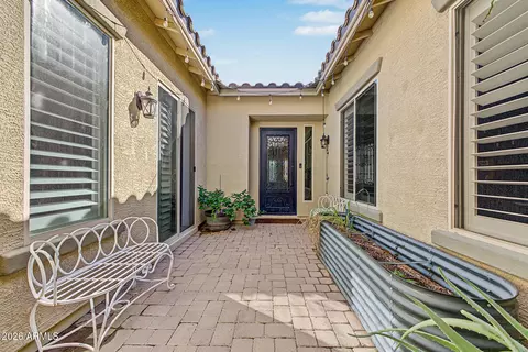 Exterior - 2197 E Lindrick Dr, Gilbert, AZ 85298 photo 6 of 13