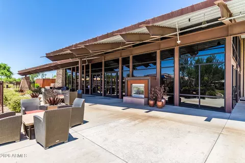 View/Area - 2197 E Lindrick Dr, Gilbert, AZ 85298 photo 2 of 7