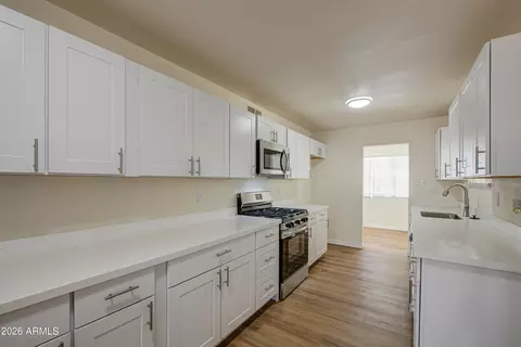 Kitchen - 680 W Raymond St, Coolidge, AZ 85128 photo 3 of 4