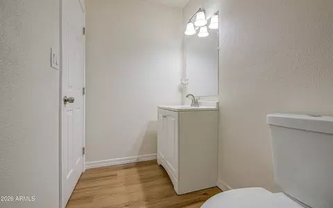Bath - 680 W Raymond St, Coolidge, AZ 85128 photo 3 of 6