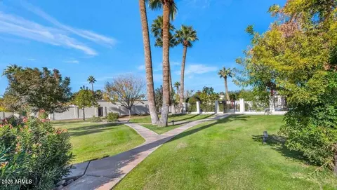 Exterior - 7040 N 11th Ave, Phoenix, AZ 85021 photo 16 of 17